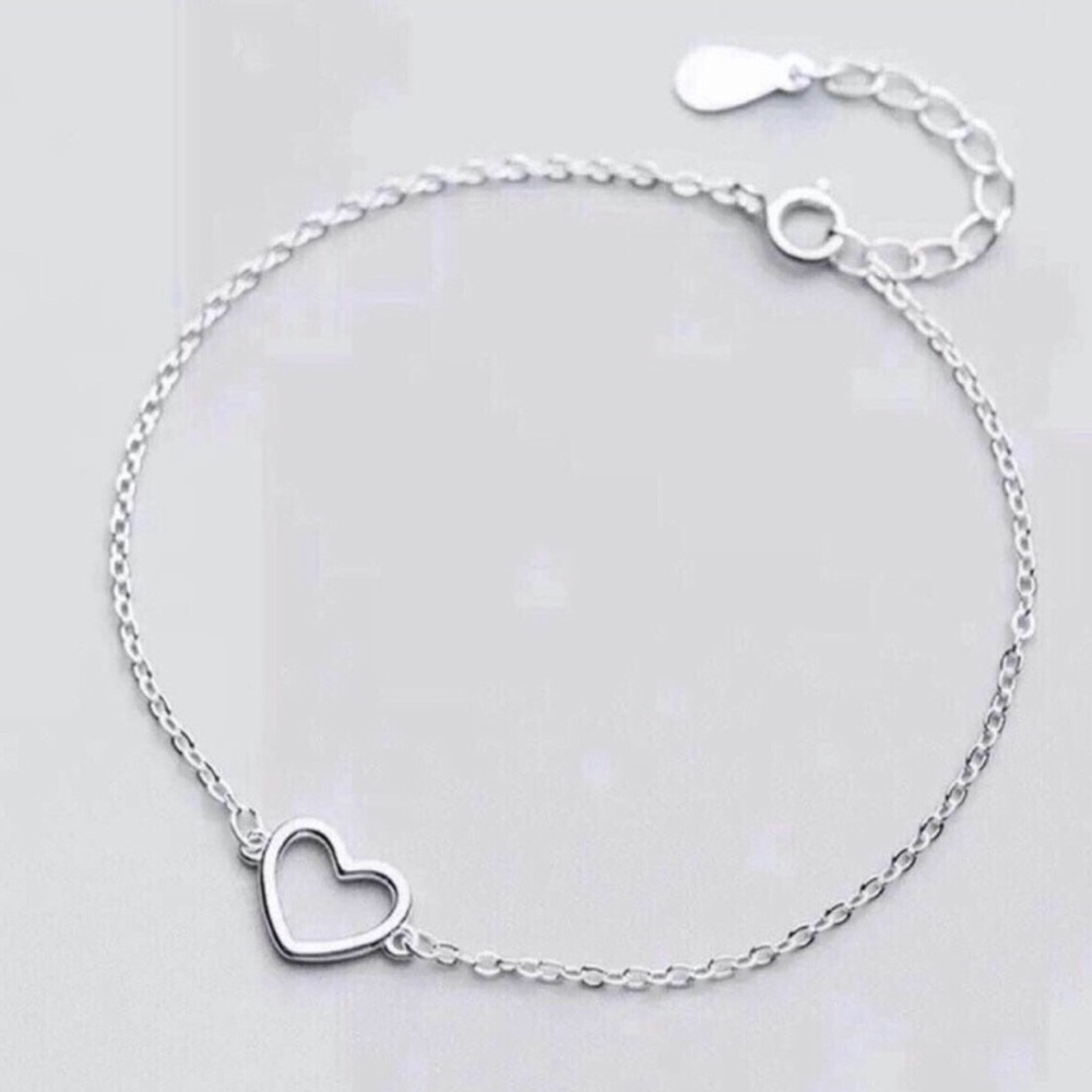 Sterling Silver Heart Outline Chain Bracelet